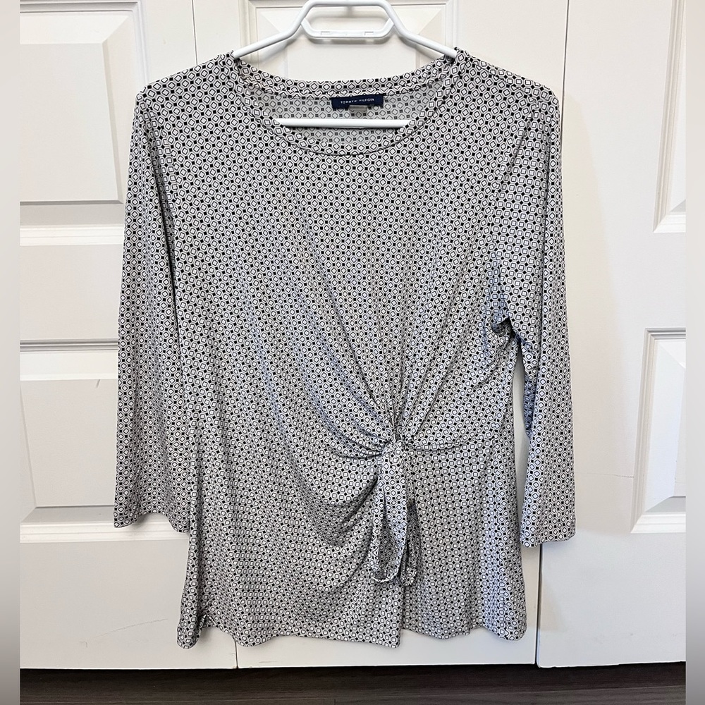 Lot of small-medium shirt